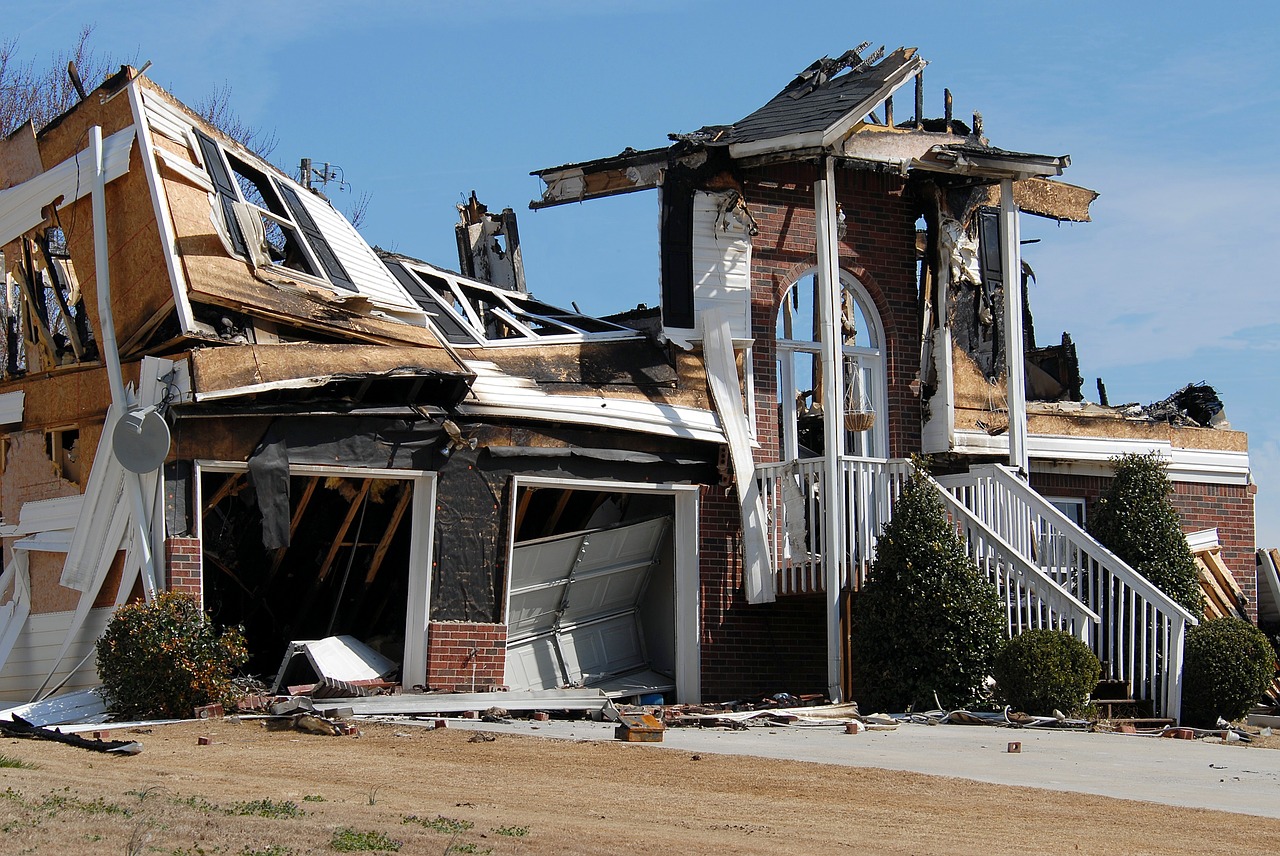 house-fire House wreckage post fire